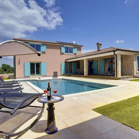 Lovely With Private Pool Villa *