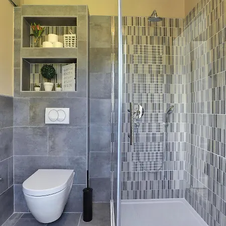 Lovely With Private Pool * Jursici