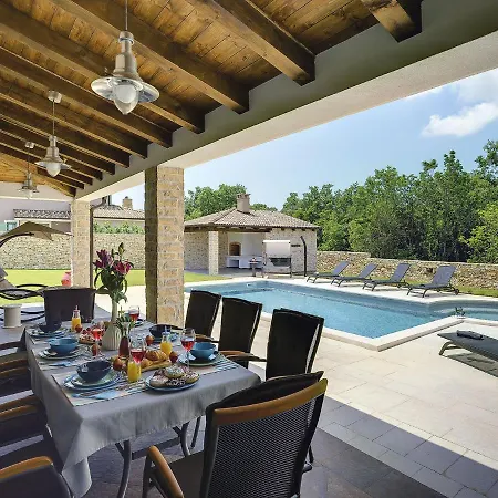Lovely With Private Pool Villa *